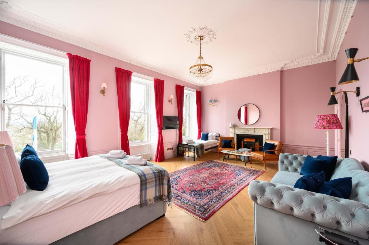 Spacious City Centre Family Room เอดินบะระ ภายนอก รูปภาพ